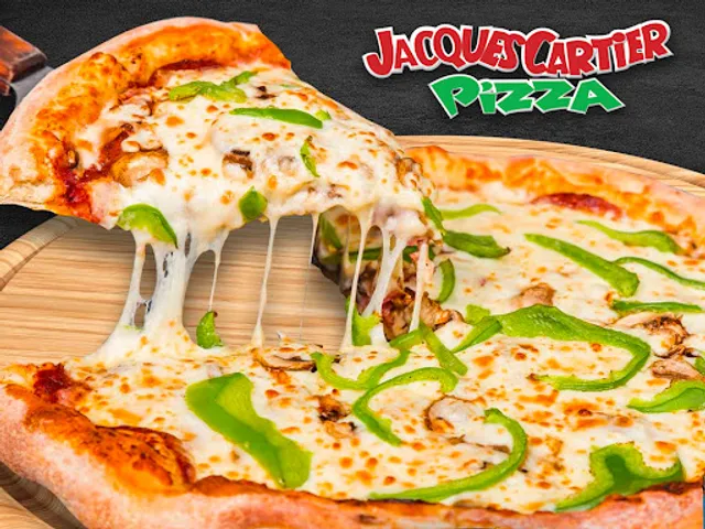 Jacques Cartier Pizza - St-Hubert