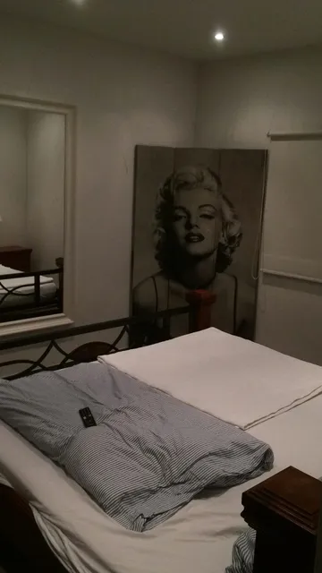 Ferienwohnungen FeWoHRO