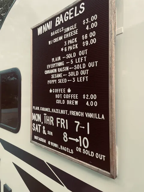 Winni Bagels