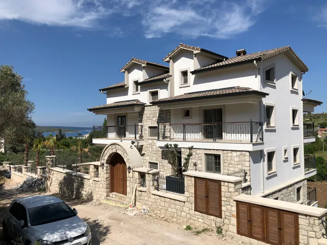 Valinor Balıklıova