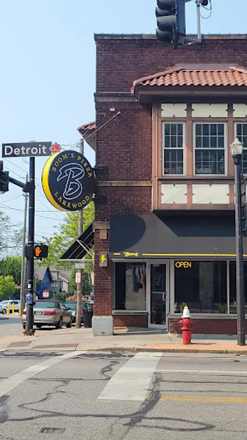 Boom's Pizza Lakewood