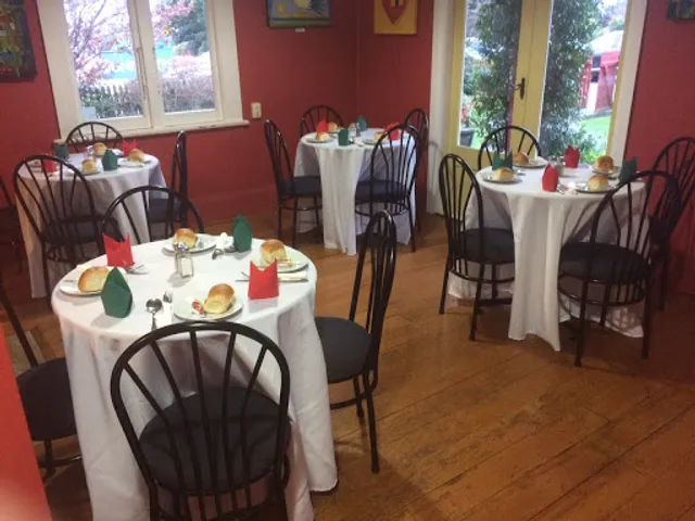 Relish Cafe and Catering