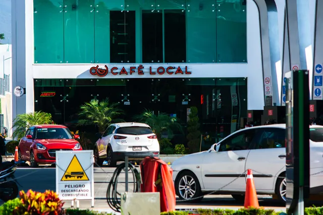 Café Local - Ferrocarril
