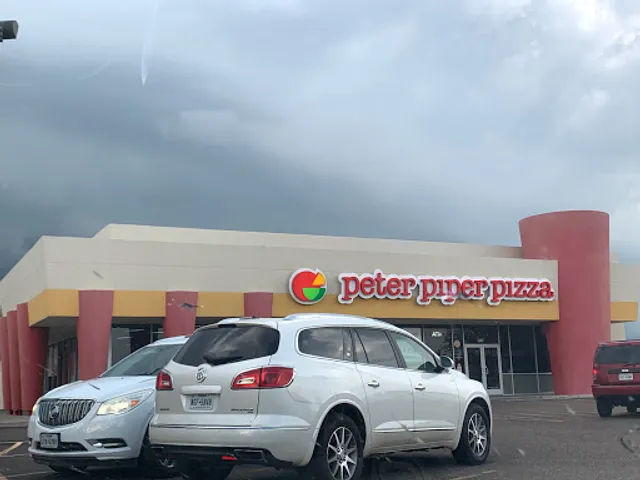 Peter Piper Pizza
