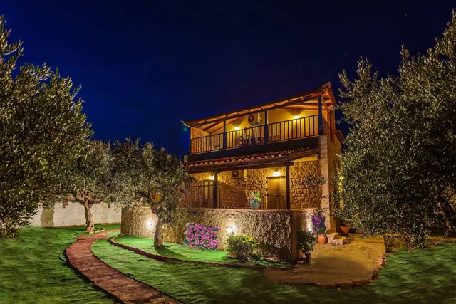 Selinitsa Stone Residence - Mani's Seaview Retreat with private pool