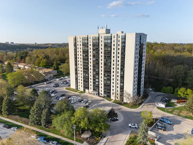 Dennis Mehravar, Broker of Record | Engel & Völkers Waterloo Region, Brokerage