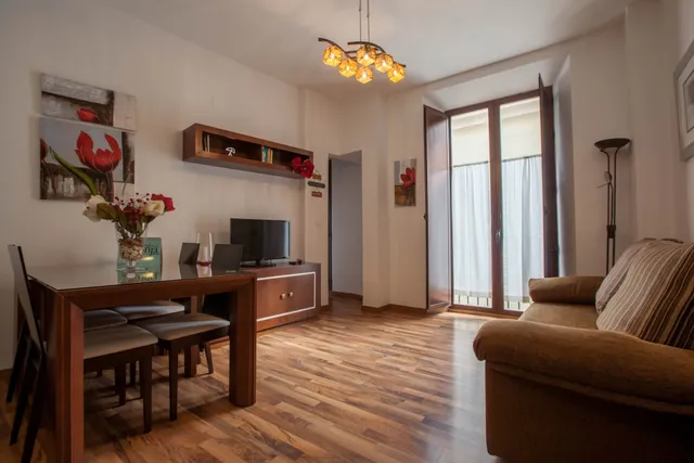 Tourist Apartments Casa de la Lonja