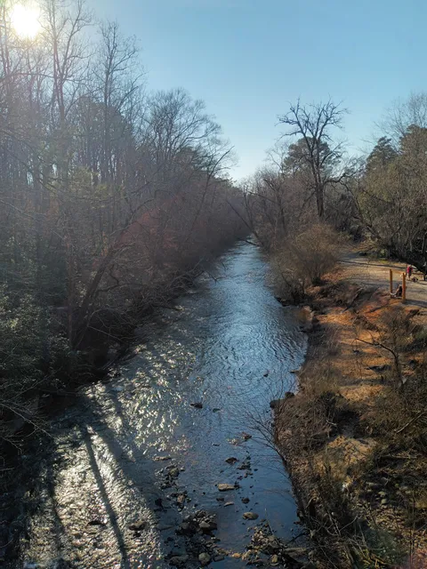 Vickery Creek Park Trail Entrance
