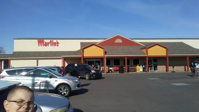 Martin's Super Market