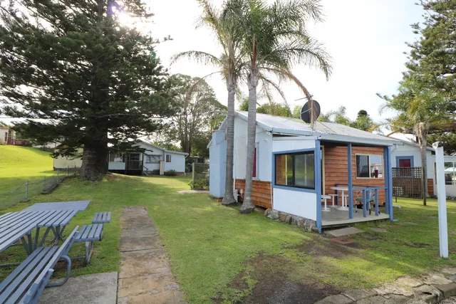 The Waterfront Cottages