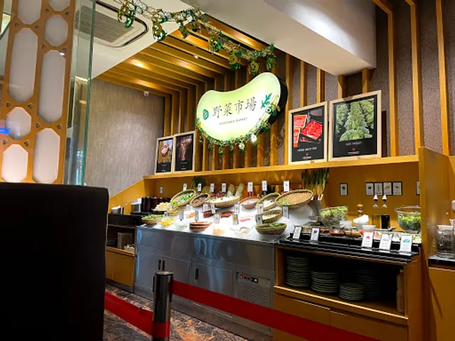 Momo Paradise Senopati