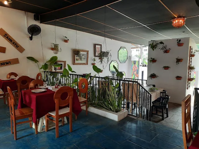 Shawi Parrillas Salón Café