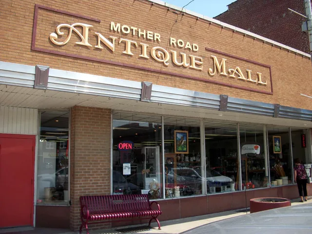 Mother Road Antique Mall