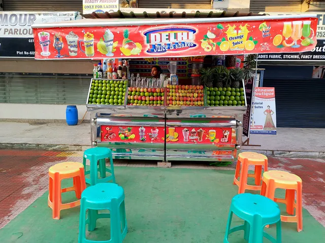 Delhi juice and shake