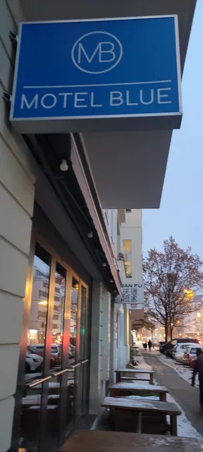 Motel Blue