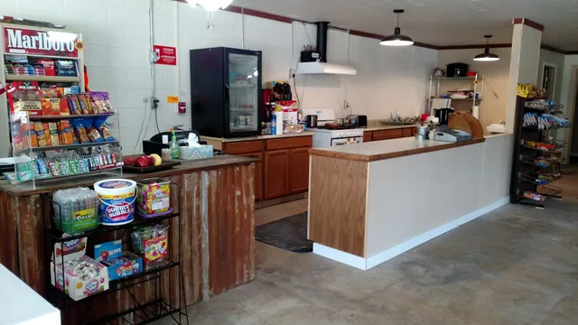 Nathan Country Store & Bakery