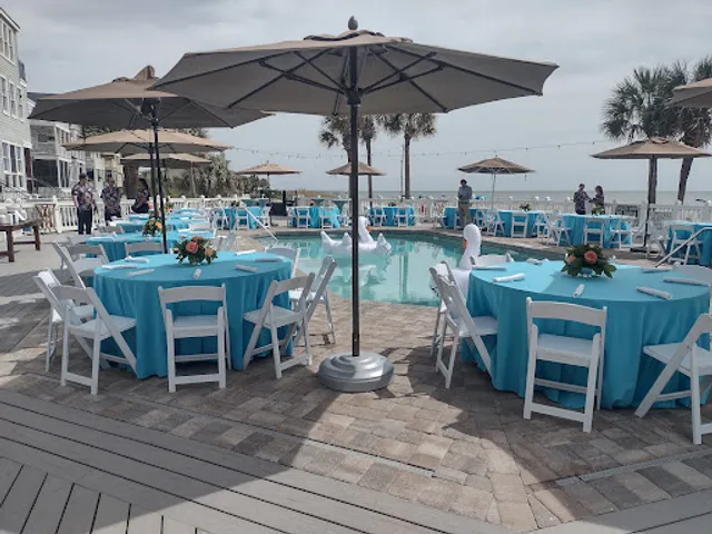 Beachside Burgers & Bar