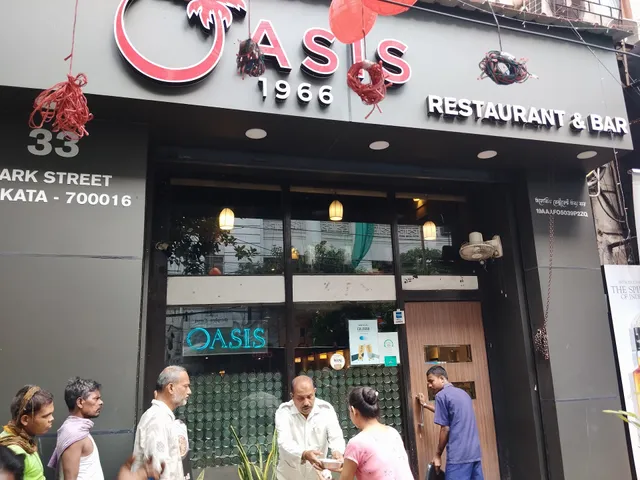 Oasis Restaurant and Bar