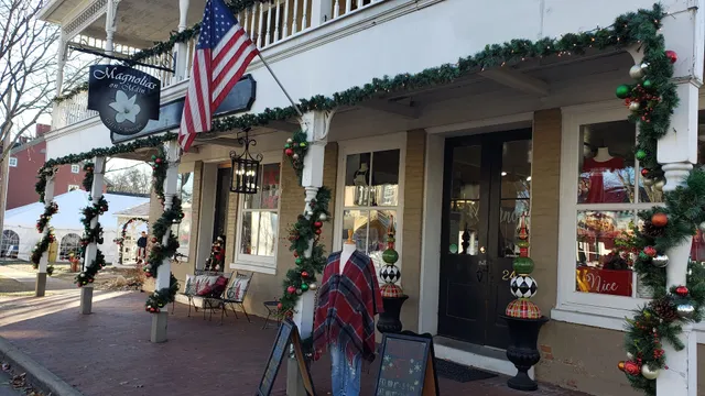 Magnolias On Main