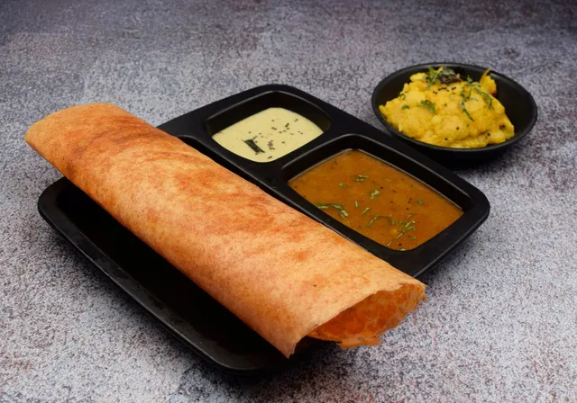 Royal Snacks & Tea Point