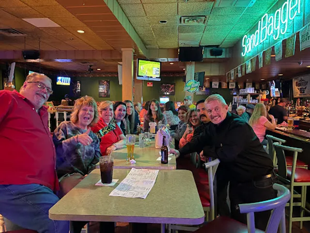 SandBaggers Sports Bar and Grill