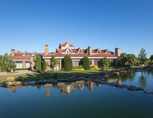 Grandma's Wonderland