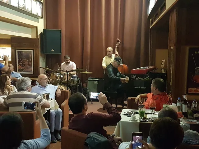 Malkhas Jazz Club