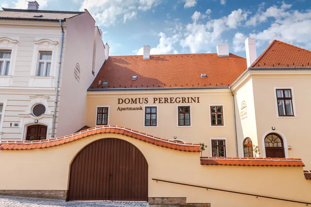 Domus Peregrini Apartmanok