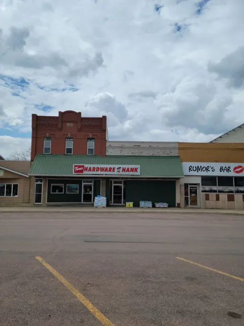 Shane's Hardware Hank