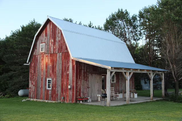 Little House on the Farm
