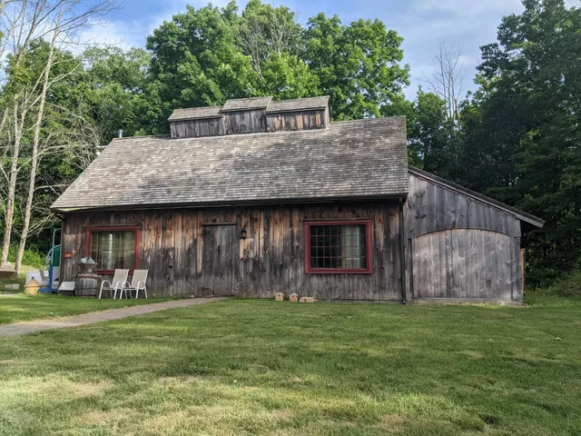 Worthington Vineyards & Winery