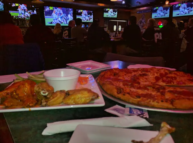 Splits Sports Grill & Bar