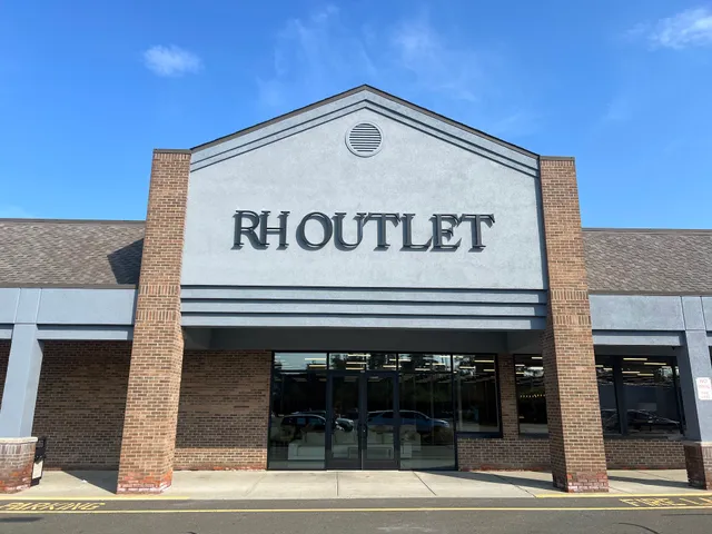 RH Outlet Fairfield