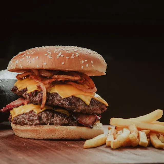 MARISC BURGERS E PIZZAS