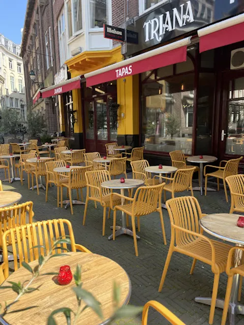 Triana Tapasbar & Restaurant