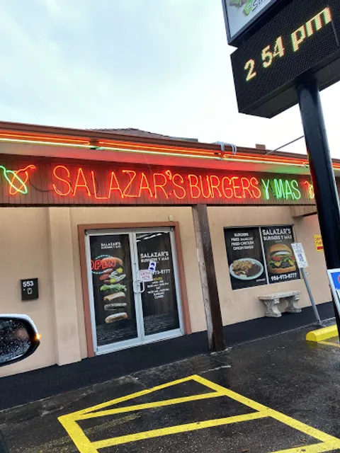Salazar's Burgers Y Mas