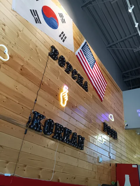 BopCha, Eat Korean Food