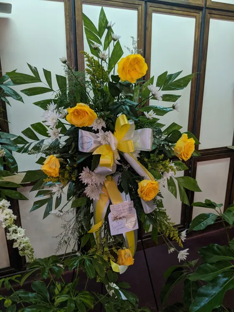 Jo Jo's Flowers By Crisdensa