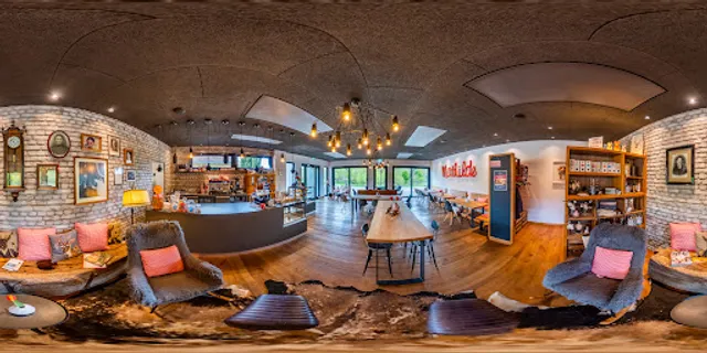 Mathilde Kaffee + Wein