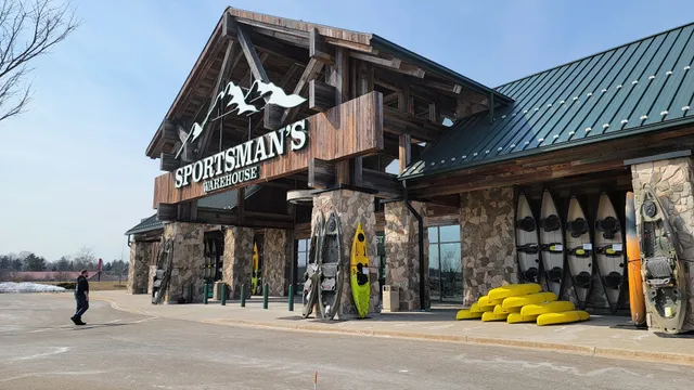 Sportsman's Warehouse