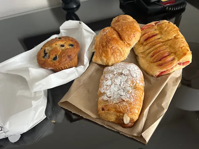 Avenue Bagel & Cafe Inc