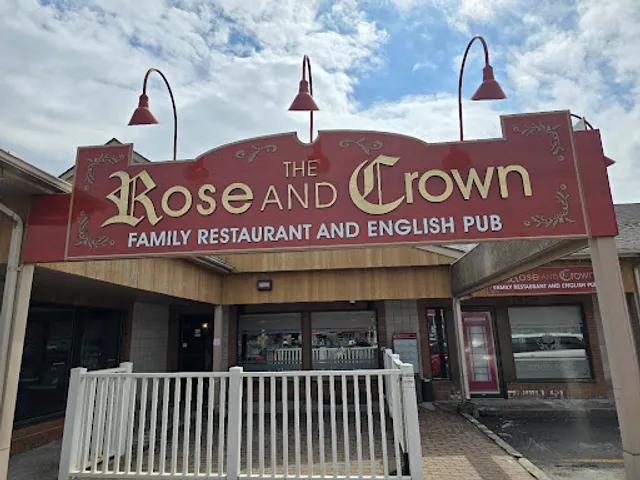 The Rose & Crown Restaurant family pub and restaurant