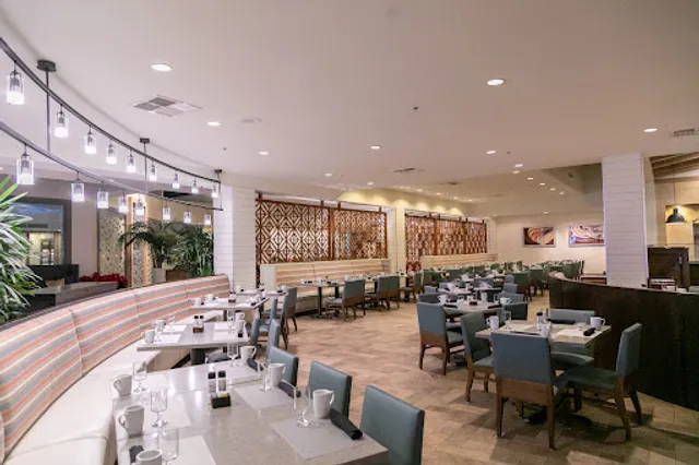 Sandcastles Restaurant & Lounge