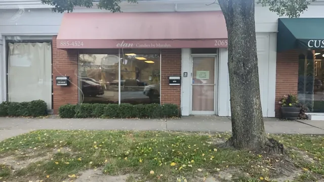 Elan Candy By Maralyn