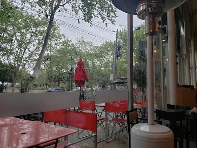 De La Plaza Pizzería