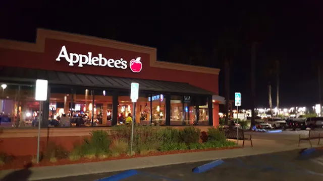 Applebee's Grill + Bar
