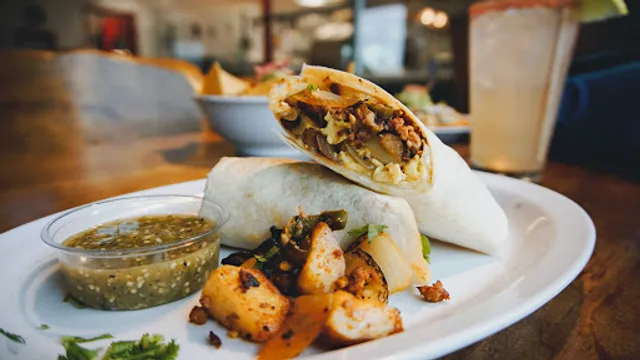 Yeyo's Food Truck Downtown Bentonville