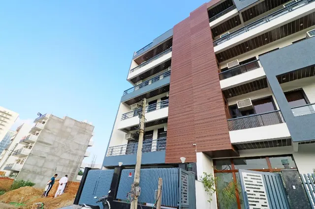 Collection O Hotel Diamond Inn