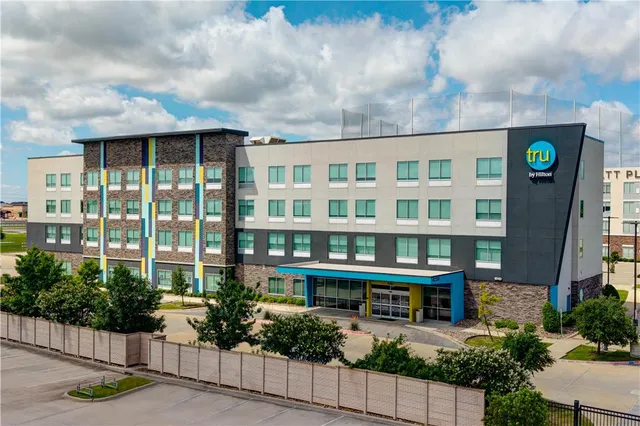 Tru by Hilton The Colony Dallas