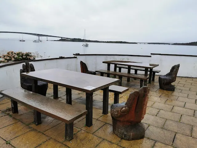 Castle Moil Restaurant